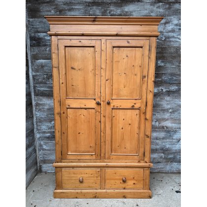 Vintage Pine Double Wardrobe Vintage Pine Double Wardrobe