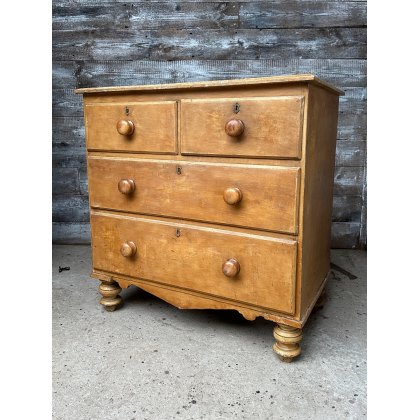 Beautiful Farmhouse Victorian Pine Chest Of Drawers Beautiful Farmhouse Victorian Pine Chest Of Drawers