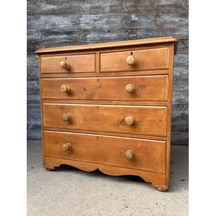 Antique Victorian Farmhouse Pine Chest of Drawers Antique Victorian Farmhouse Pine Chest of Drawers
