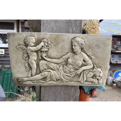 Roman Lady (B) Roman Lady (B)