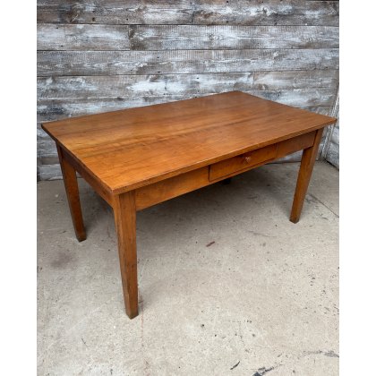 Vintage 20th Century Elm Desk Vintage 20th Century Elm Desk