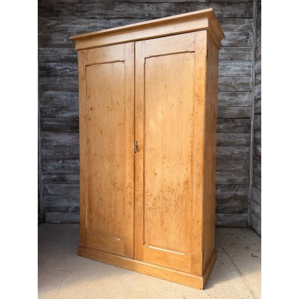 Beautiful Victorian Waxed Pine Large Cupboard Beautiful Victorian Waxed Pine Large Cupboard