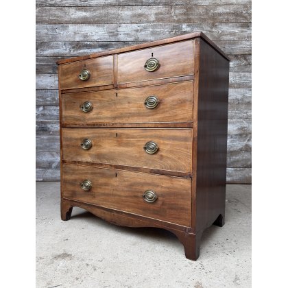 Antique English 19th Century Mahogany Chest Of Drawers Antique English 19th Century Mahogany Chest Of Drawers