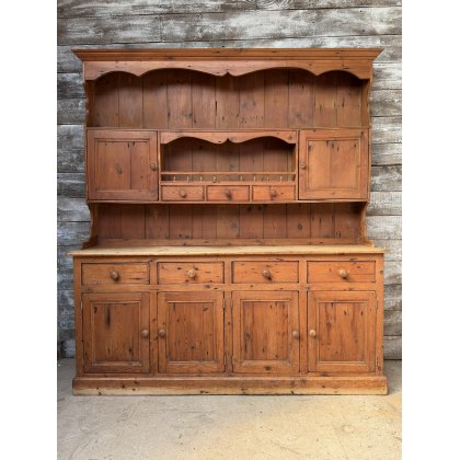 Vintage Solid Pine Farmhouse Dresser Vintage Solid Pine Farmhouse Dresser