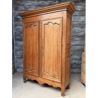 Beautiful Antique French Pine Armoire Beautiful Antique French Pine Armoire