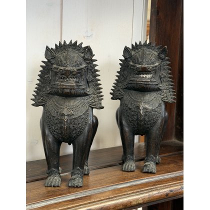 Fine Quality Vintage Thai Bronze Lions Fine Quality Vintage Thai Bronze Lions