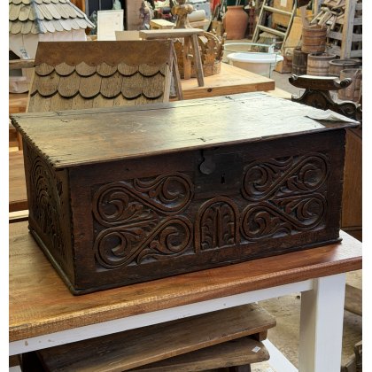 Antique George II Carved Oak Box Antique George II Carved Oak Box