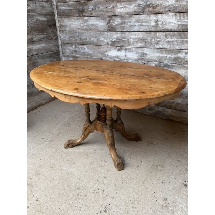 Antique Mid 19thC Pine Oval Dining Table Antique Mid 19thC Pine Oval Dining Table