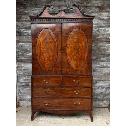 A Magnificent Regency Mahogany Linen Press A Magnificent Regency Mahogany Linen Press