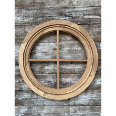 Opening Round Oak Wooden Window (755mm) Opening Round Oak Wooden Window (755mm)
