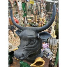 Painted Cast Iron Bull Head Statue Painted Cast Iron Bull Head Statue