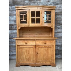 Vintage Early 20th Century Waxed Pine Glazed Dresser Vintage Early 20th Century Waxed Pine Glazed Dresser