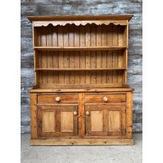 Lovely English Pine Farmhouse Dresser Lovely English Pine Farmhouse Dresser