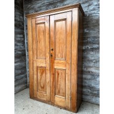 Stunning Antique Victorian English Pine Large Wardrobe Stunning Antique Victorian English Pine Large Wardrobe