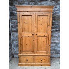 Vintage Pine Double Wardrobe Vintage Pine Double Wardrobe