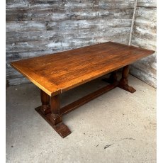 Vintage 17th Century Style Solid Oak Dining Table Vintage 17th Century Style Solid Oak Dining Table