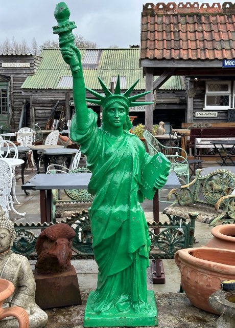 Painted Cast Iron Statue Of Liberty Statue