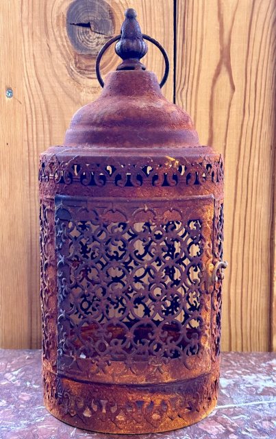 Metal Lantern (Rust)