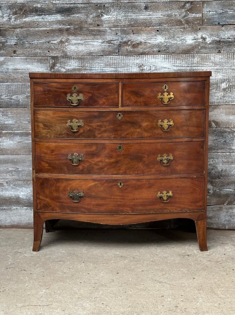 Beautiful Edwardian Mahogany Large Bow Front Chest of Drawers