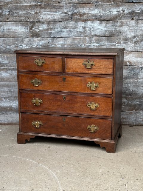 Fabulous Antique Georgian English Oak Bedroom Chest Of Drawers